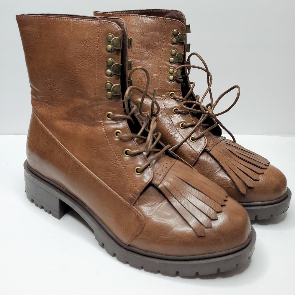 Torrid Tassel Toe Combat Boots sz 9.5W
